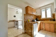 Propriété à vendre 8 pièces et annexe  MOURIES (13)
