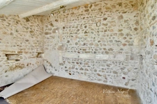 Maison à rénover 2 pièces MOURIES (13)