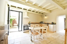 Maison à vendre 4 pièces EYRAGUES (13)