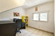 Propriété à vendre 8 pièces et annexe  MOURIES (13)