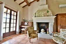 A vendre : Superbe maison de 150 m2 à Mouriès, sur 4500 m2 de terrain.