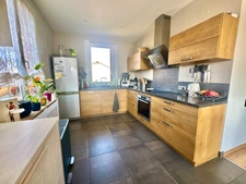 ROANNE (42)Maison de 152m², terrain de 638m²,  6 pièces dont  3 chambres  