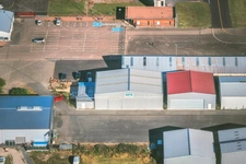 Hangar aéronautique aménagé et loué à VENDRE à  SAINT LEGER SUR ROANNE (42)