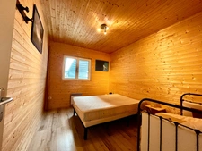 Hangar aéronautique aménagé et loué à VENDRE à  SAINT LEGER SUR ROANNE (42)