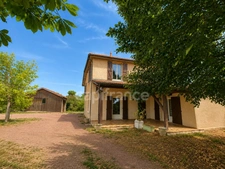 Maison à vendre à OUCHES 4 chambres 128m2 sur 2524m2 de terrain - dependance de 45m2 au sol