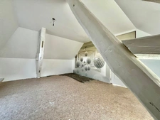 Saint-Pierre-la-Noaille (42)Grande maison avec jardin de 3 610 m² et accès privé à la Véloire – Idéal famille ou projet gîte