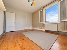 ROANNE – 152 m² – 3 chambres – beaux volumes – jardin