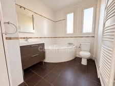 ROANNE – 152 m² – 3 chambres – beaux volumes – jardin