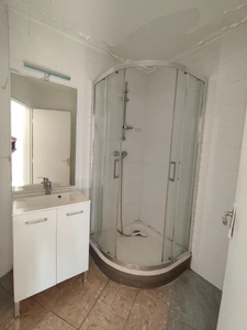 DIJON Appartement T2 - 50m² - Dernier étage - Balcon - Parking