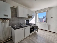 DIJON Appartement T2 - 50m² - Dernier étage - Balcon - Parking