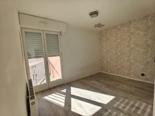 DIJON Appartement T2 - 50m² - Dernier étage - Balcon - Parking