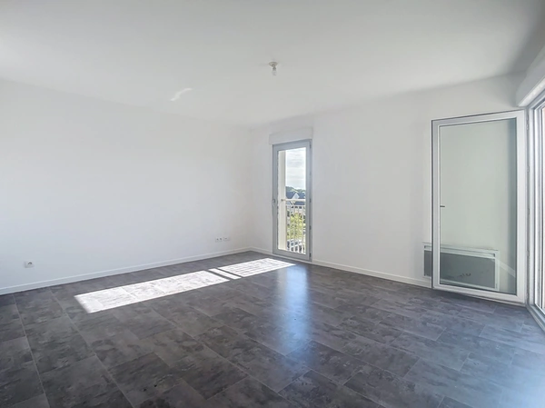 Appartement à vendre 4 pièces LA MEMBROLLE SUR CHOISILLE (37)