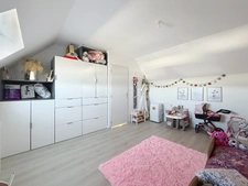 INDRE ET LOIRE, MONNAIE 10 KMS DE Tours, maison de 120 m2 avec jardin, 3 chambres et bureau 