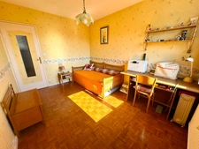 SAINT-JEAN-BONNEFONDS – Maison familiale de 120 m² avec jardin, terrasse et garage