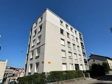 Appartement lumineux avec balcon, garage et cave – Secteur Carnot à Saint-Étienne (42)
