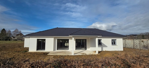 Maison neuve, Serres-Castet, 4 chambres, 615m² jardin, SERRES CASTET (64)