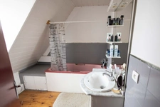 Maison à vendre 5 pièces, 4 chambres, 105m², grand garage, terrain 1200m², à SERRES CASTET (64)