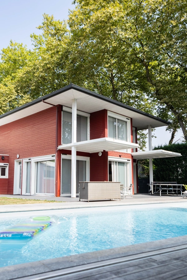 Maison d'exception, 220m², piscine, Pool house, 4 chambres, Triple Garage 90m², Terrain 1560m² sans vis-à-vis à Pau (64)