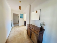 Appartement à vendre 5 pièces MARSEILLE 9EME ARRONDISSEMENT, avec terrasse, balcon, vue dégagée. cave. Stationnements libres et possibilité box