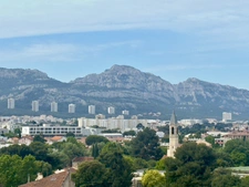 EXCLUSIVITÉ – T2 DERNIER ÉTAGE AVEC BALCON ET VUE DÉGAGÉE VILLE&COLLINES&POINTE MER – RÉSIDENCE BELLEVUE – MARSEILLE 9ᵉ