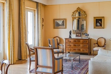 MARSEILLE 8ᵉ – RUE PARADIS | APPARTEMENT DE CARACTÈRE AVEC BALCONS, GARAGE EN OPTION