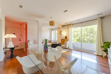 Apartment for sale, 3/4 rooms, Marseille 8th arrondissement. Golden Square. Garden, terrace, balcony, cellar, garage