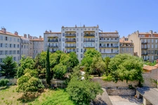MARSEILLE 8ᵉ – À deux pas de la Place Delibes – Élégant appartement familial avec terrasse, cave et grand box en supplément