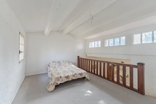 Maison à vendre 5 pièces AIX EN PROVENCE (13) de 150m2, terrain de 1630m2 piscineable. Garage + espace stationnement. Résidence arborée et sécurisée.