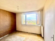 EXCLUSIVITÉ – T2 DERNIER ÉTAGE AVEC BALCON ET VUE DÉGAGÉE VILLE&COLLINES&POINTE MER – RÉSIDENCE BELLEVUE – MARSEILLE 9ᵉ
