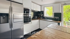 Charming property with swimming pool and outbuilding – 156 m² – Landscaped grounds 1,200 m² – Saint-Zacharie