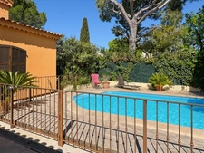 Propriété provençale de caractère avec piscine, dépendance et prestations haut de gamme  Marseille 13e – Château-Gombert