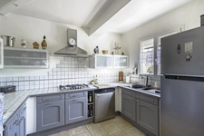 13012 Marseille – A corner of paradise in the heart of the city. Provençal house with swimming pool and veranda. 