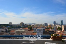 T3 apartment with superb sea view terrace and Notre Dame de la GARDE