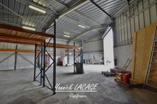 LOCAL- ENTREPOT 261 M² / 164 PALETTES à vendre MARSEILLE 15EME (13)