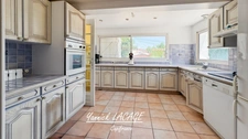 Family home with potential for extension. Two dwellings, one purchase: ideal for families or investment – Quiet & Unobstructed views – Marseille 13th arrondissement, Les Mourets 