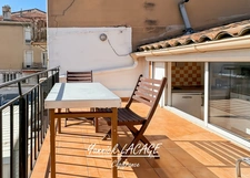 T1 crossing – Belle de Mai (Marseille 3rd) – Top floor with terrace – Ideal for investors