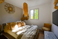 Charming property with swimming pool and outbuilding – 156 m² – Landscaped grounds 1,200 m² – Saint-Zacharie