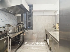 Business premises/Buildings/Apartment for sale in Montredon 13008 MARSEILLE