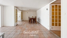 Family home with potential for extension. Two dwellings, one purchase: ideal for families or investment – Quiet & Unobstructed views – Marseille 13th arrondissement, Les Mourets 