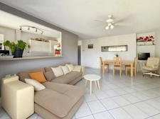 3-room apartment on the ground floor with 108 m² of outdoor space, south-west facing, parking and secure residence, Marseille 13th arrondissement (13)