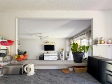 3-room apartment on the ground floor with 108 m² of outdoor space, south-west facing, parking and secure residence, Marseille 13th arrondissement (13)
