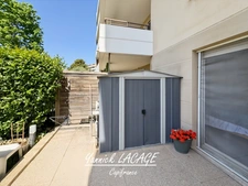3-room apartment on the ground floor with 108 m² of outdoor space, south-west facing, parking and secure residence, Marseille 13th arrondissement (13)