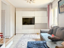 Maison récente de 89m2, familiale et tout confort à Saint-Mitre (13013), avec jardin, garage, piscine hors sol et prestations modernes, à deux pas des écoles et transports !