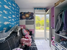 3-room apartment on the ground floor with 108 m² of outdoor space, south-west facing, parking and secure residence, Marseille 13th arrondissement (13)