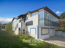 Family home with potential for extension. Two dwellings, one purchase: ideal for families or investment – Quiet & Unobstructed views – Marseille 13th arrondissement, Les Mourets 