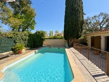 Propriété provençale de caractère avec piscine, dépendance et prestations haut de gamme  Marseille 13e – Château-Gombert