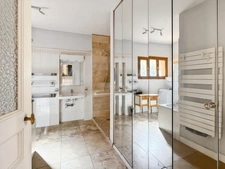 Propriété provençale de caractère avec piscine, dépendance et prestations haut de gamme  Marseille 13e – Château-Gombert