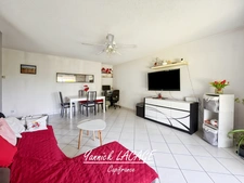 3-room apartment on the ground floor with 108 m² of outdoor space, south-west facing, parking and secure residence, Marseille 13th arrondissement (13)