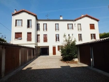 Dpt Hauts de Seine (92), à vendre BOIS COLOMBES appartement T2-3  