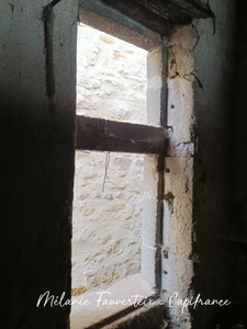 Tour médiévale de 94 m² SAUVAGNAT SAINTE MARTHE (63)